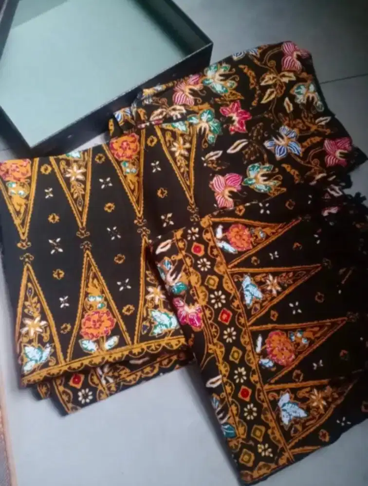 KAIN BATIK 3 STEL