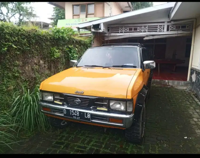 Dijual nissan terano spirit