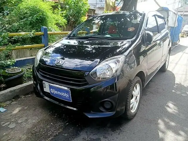 Pajak Panjang -  Daihatsu Ayla 1.0 D Bensin MT 2019 Hitam MI