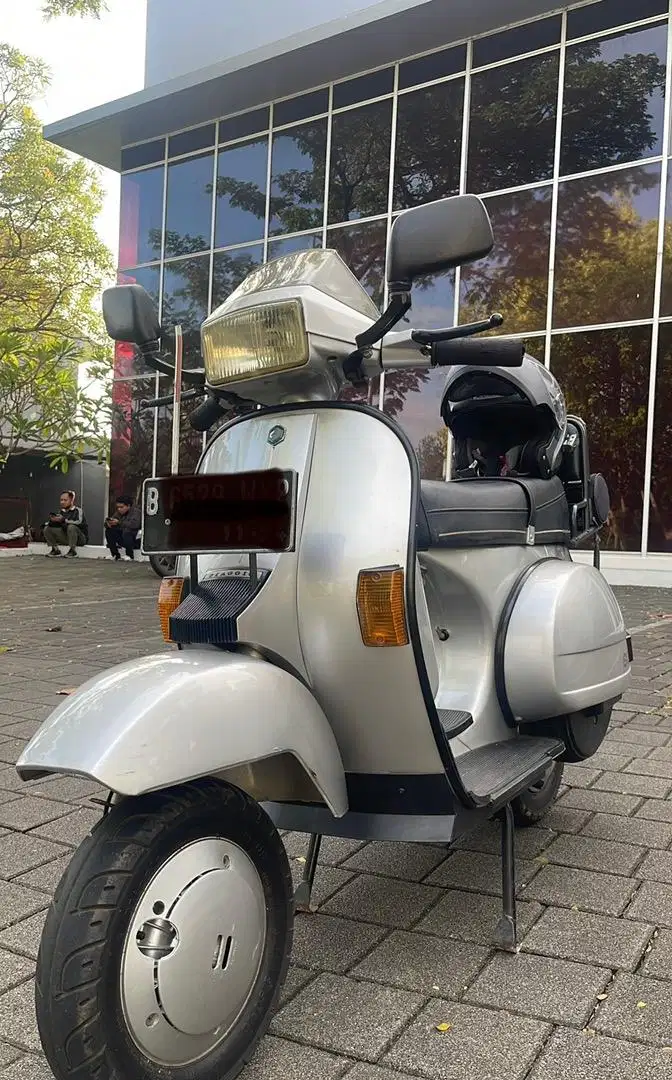 Vespa Excel 2003 Istimewa