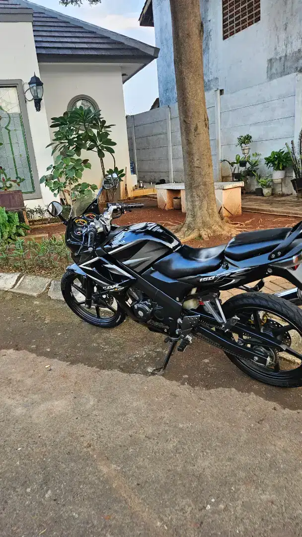 Jual Motor CBR OLD