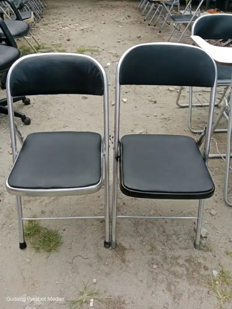 Kursi lipat Bekas Merk Chitose