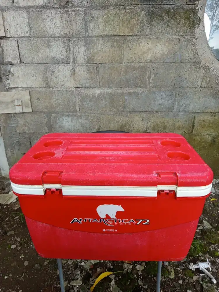 Lion Star Ice Box Kotak Pendingin Antarctica Cooler Jumbo 72 Liter
