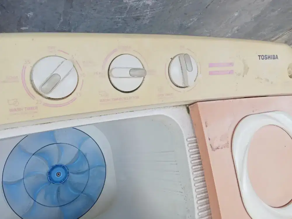 MESIN CUCI TOSHIBA 2 TABUNG PENGERING DAN BILAS