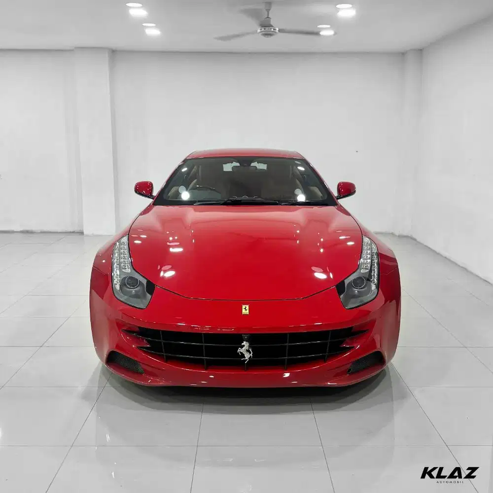 TERBAIK! Ferrari FF V12 ''2013 ATPM 5000 Milleage Full Option
