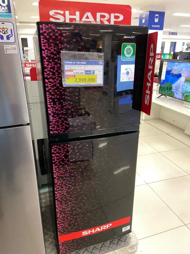 Kulkas sharp 2pintu 205L