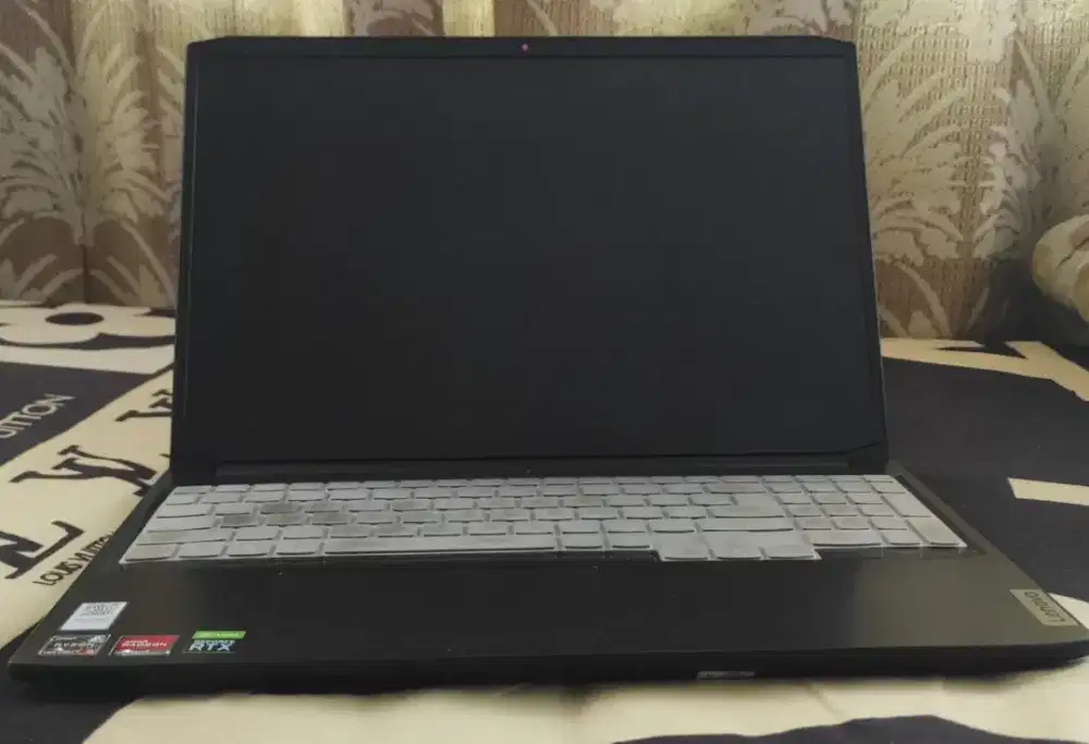LENOVO IDEAPAD GAMING 3 (15ACH6) 
RYZEN 5, RTX 3060