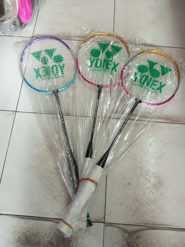 Mainan anak raket badminton yonex