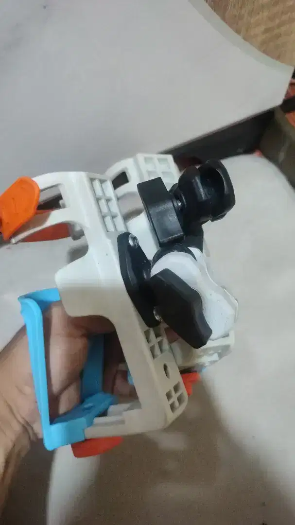 Holder air minum Motowolf