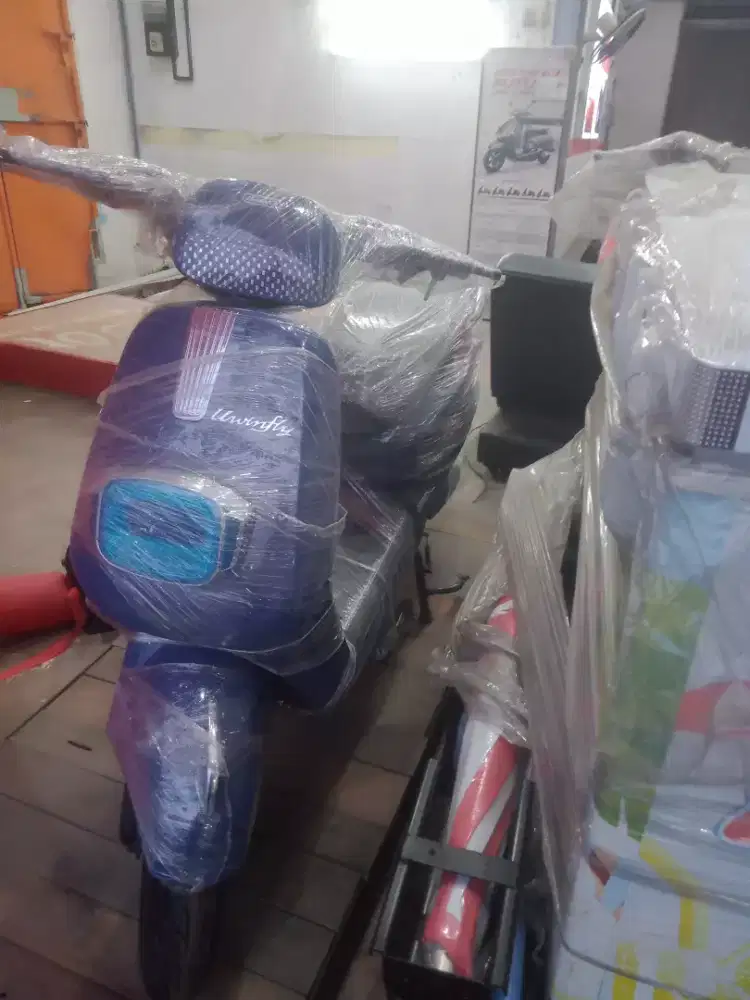 Sepeda listrik terbaru uwinfly T70L