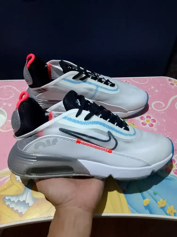 Nike AirMax 2090 100%   Realpict