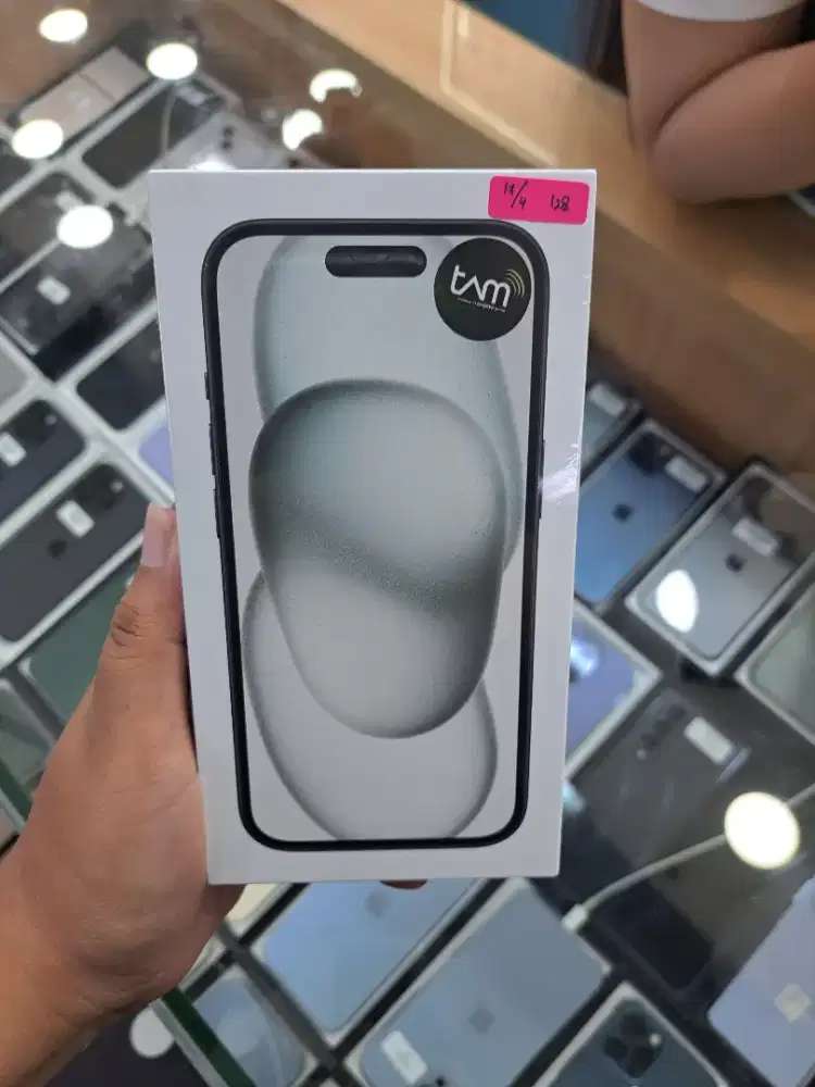IPhone 15 128GB Black New Resmi IBOX Bisa Cash Kredit