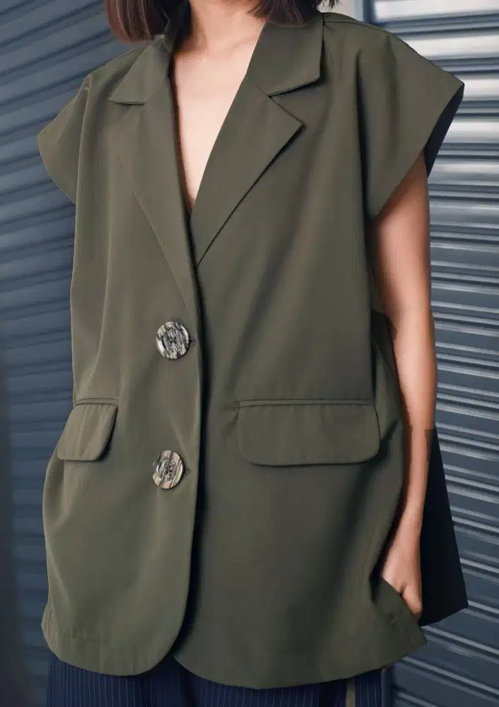 DIBUTUHKAN SGR PENJAHIT HALUS & RAPIH BERPENGALAMAN