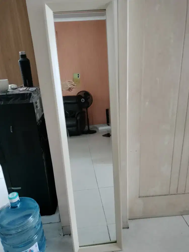 Kaca Asahi standing cat duco