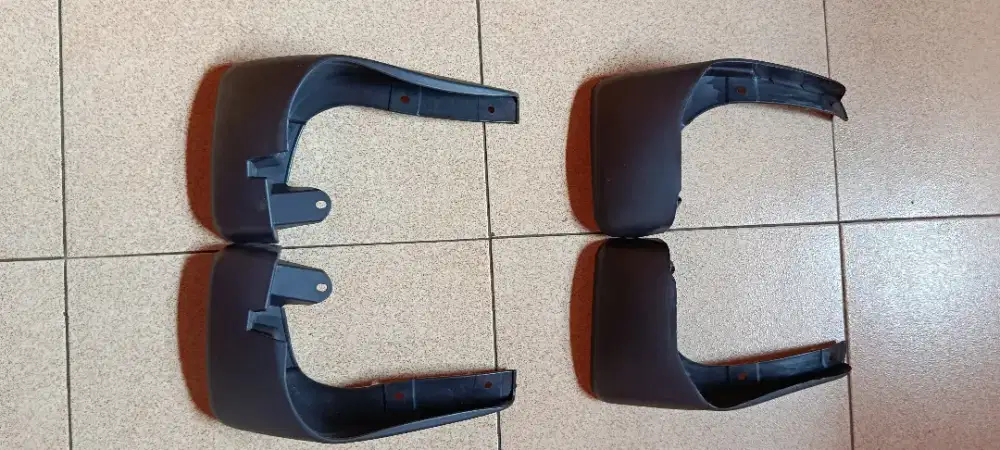 Mud guard penahan lumpur xenia lama