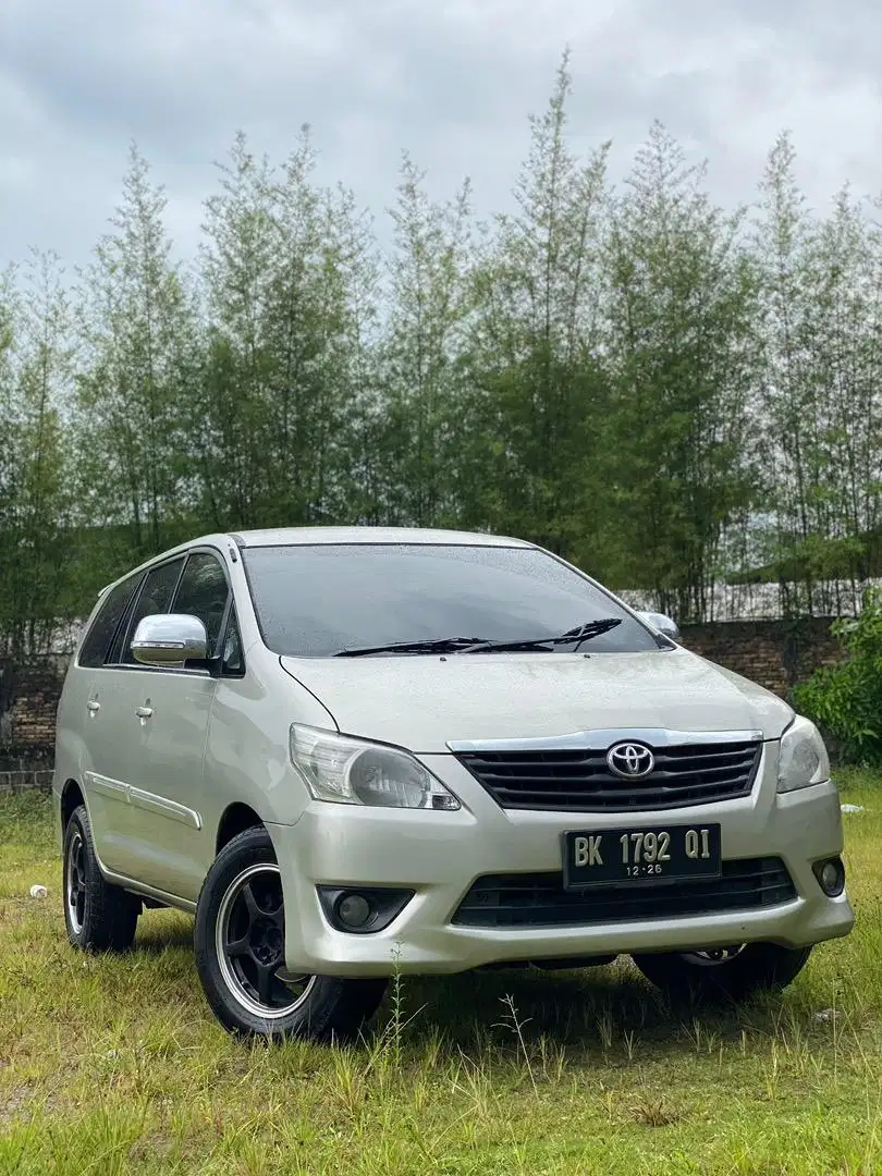 innova Grand G 2,5 Diesel MT 2011
