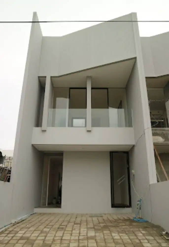 Dijual Rumah 2 Unit Graha Green Garden Wiyung Surabaya