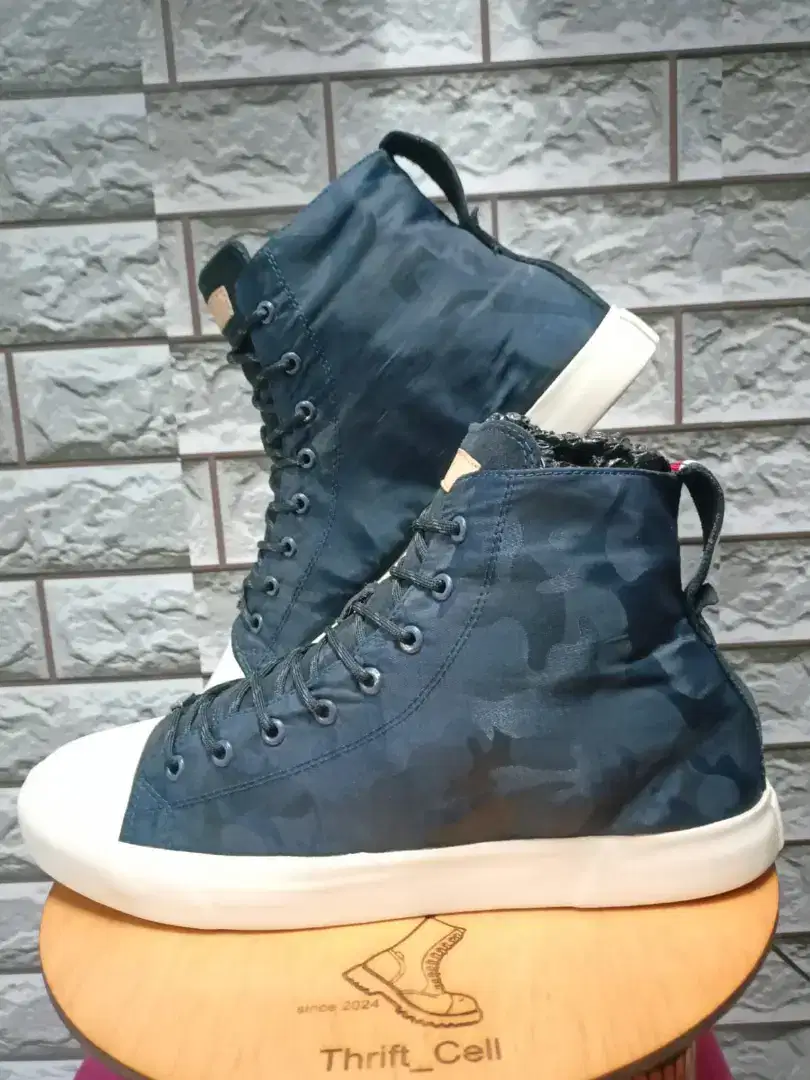 TOMMY HILFIGER
Size 46
600k