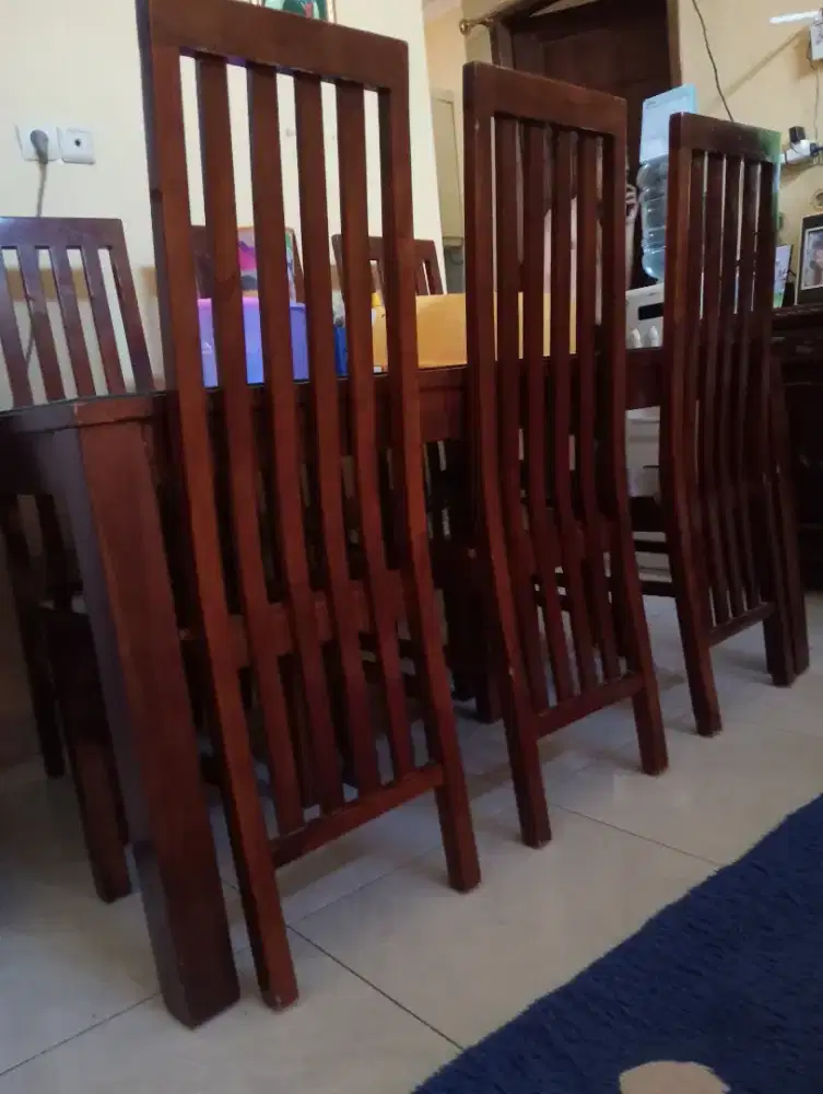 Meja makan jati 6 kursi