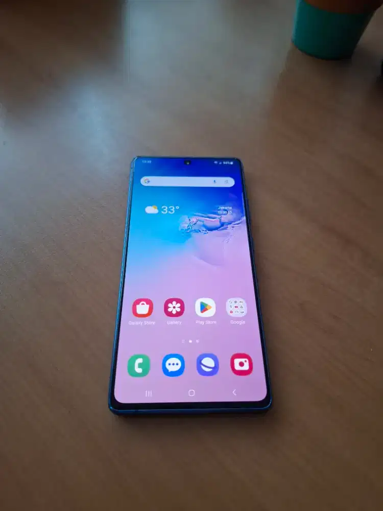 Samsung S10 lite Warna Navy