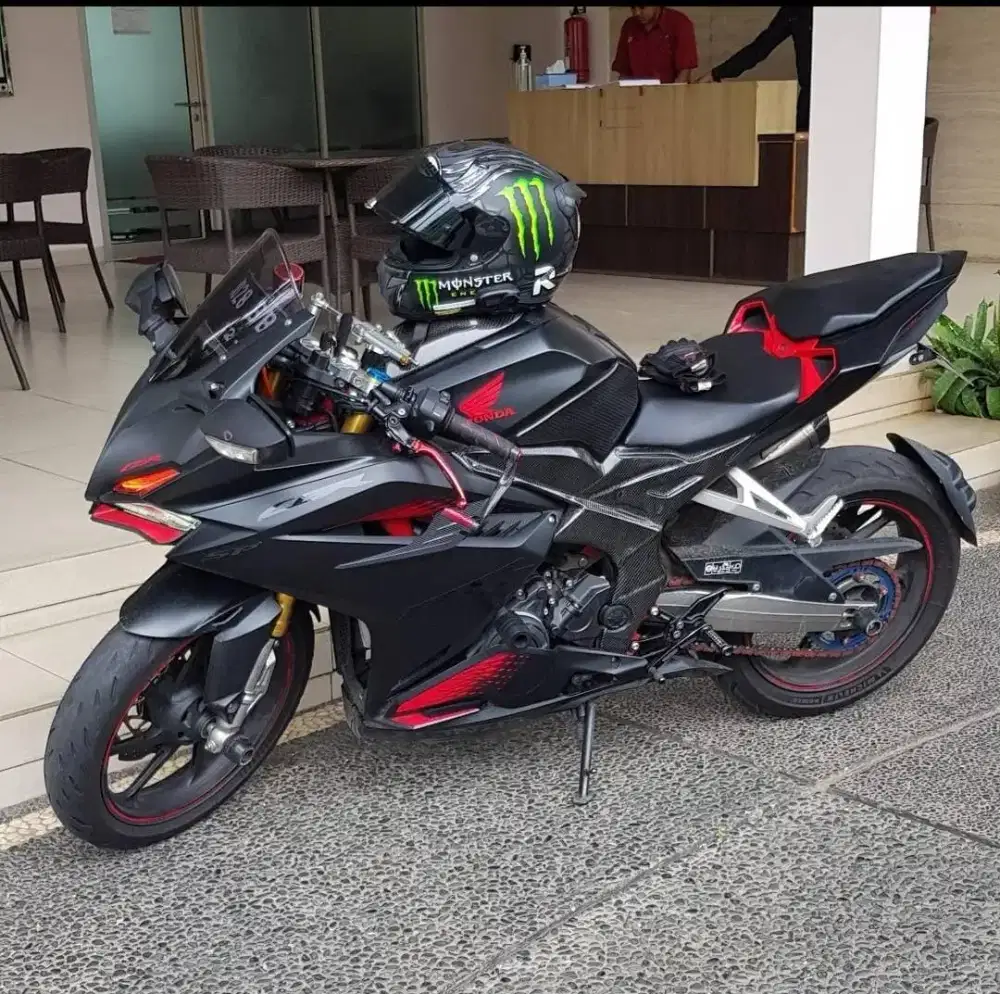 Jual CBR 250RR Full Modif