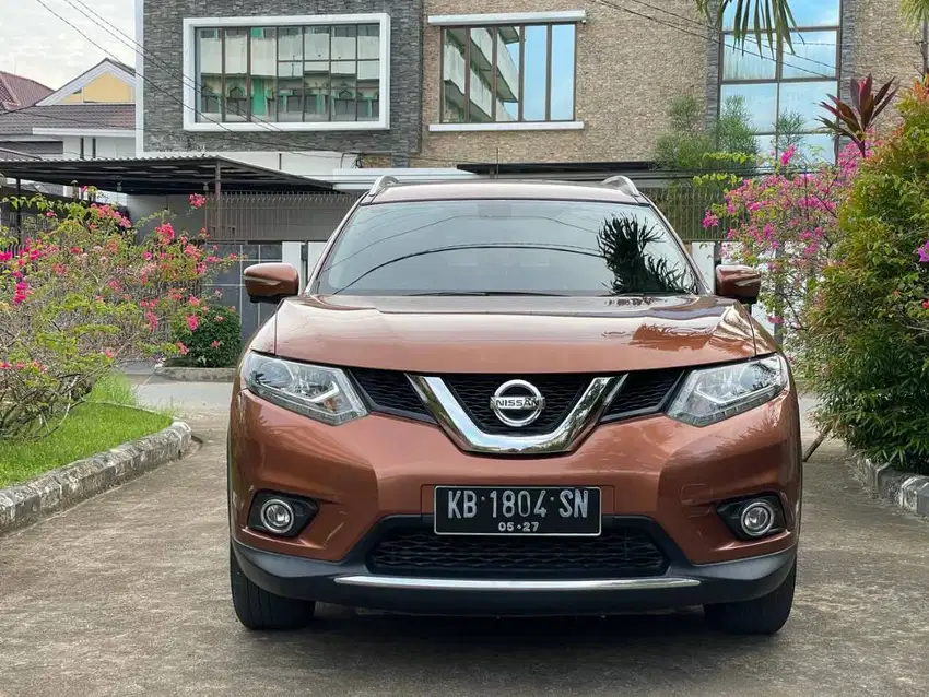 Dijual Nissan X-trail 2.5 CVT Matic Tahun 2017