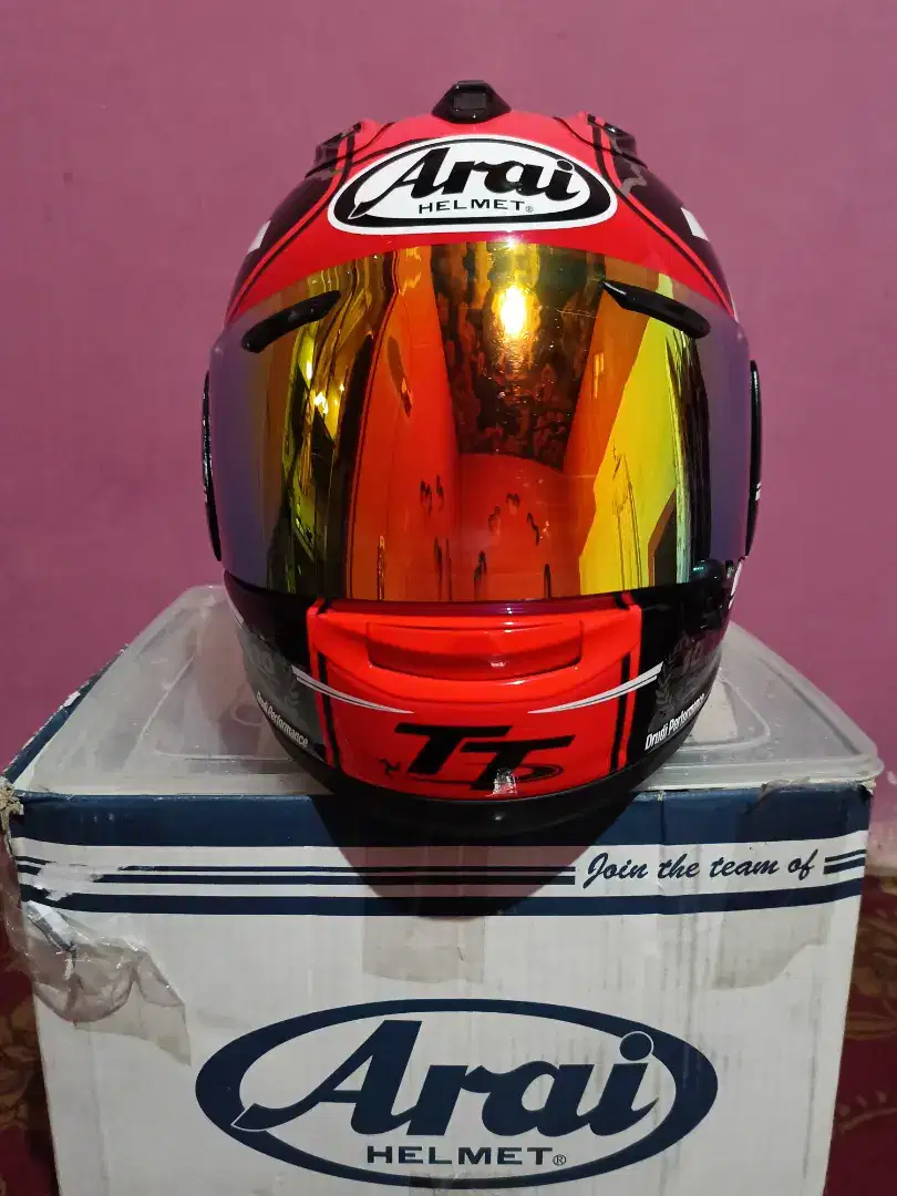 Helm arai iom TT RX7V