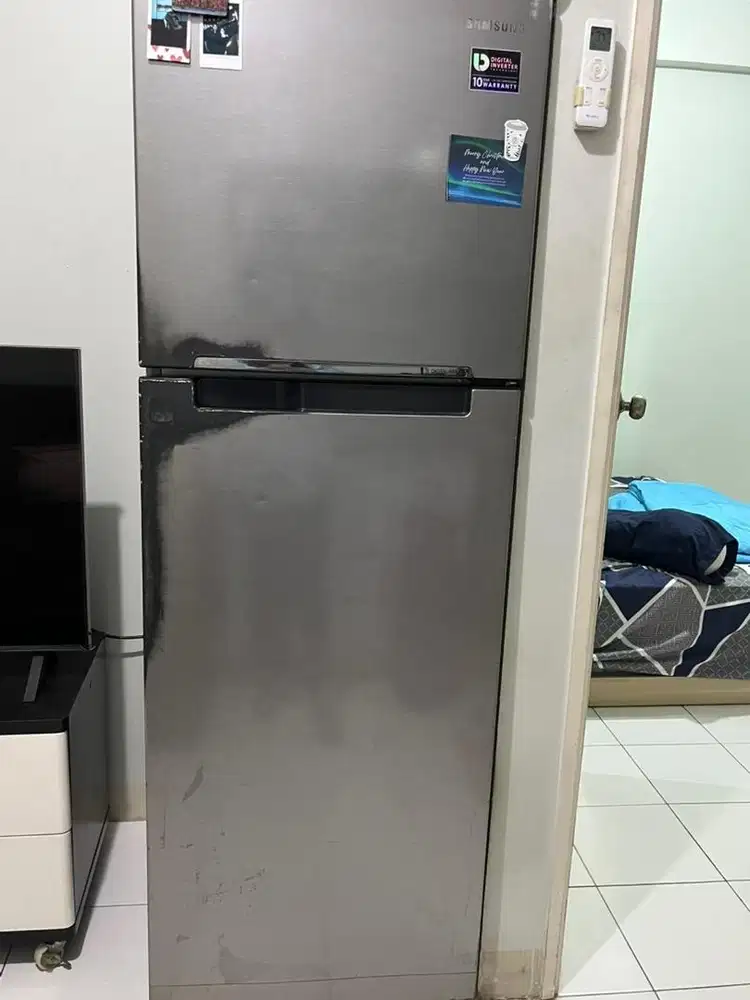 Kulkas samsung RT25FARBDSA inverter