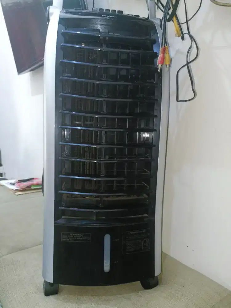 Air cooler sharp PJ a26