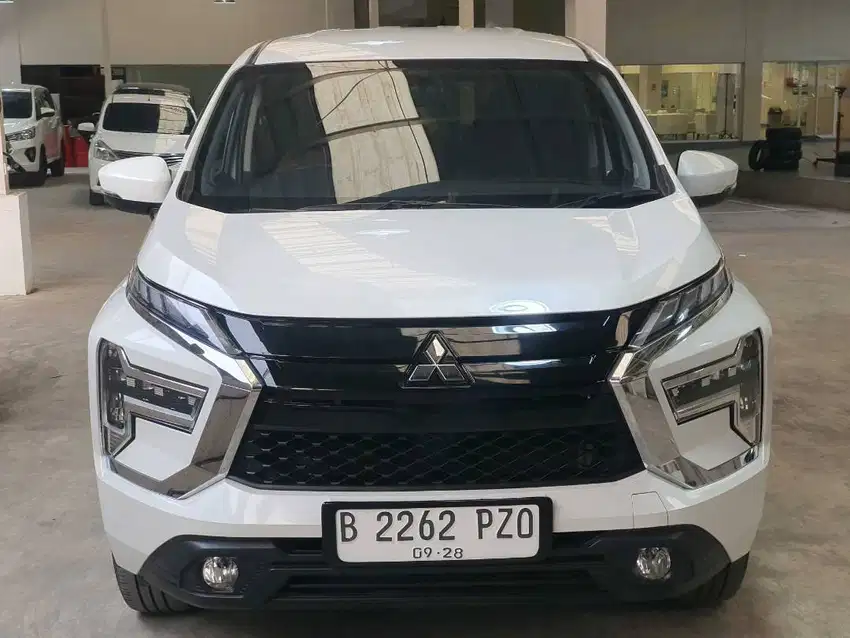 MITSUBISHI XPANDER EXCEED 1.5  AT 2023 Putih  B2262PZO
