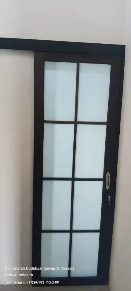 Pintu kaca & aluminium