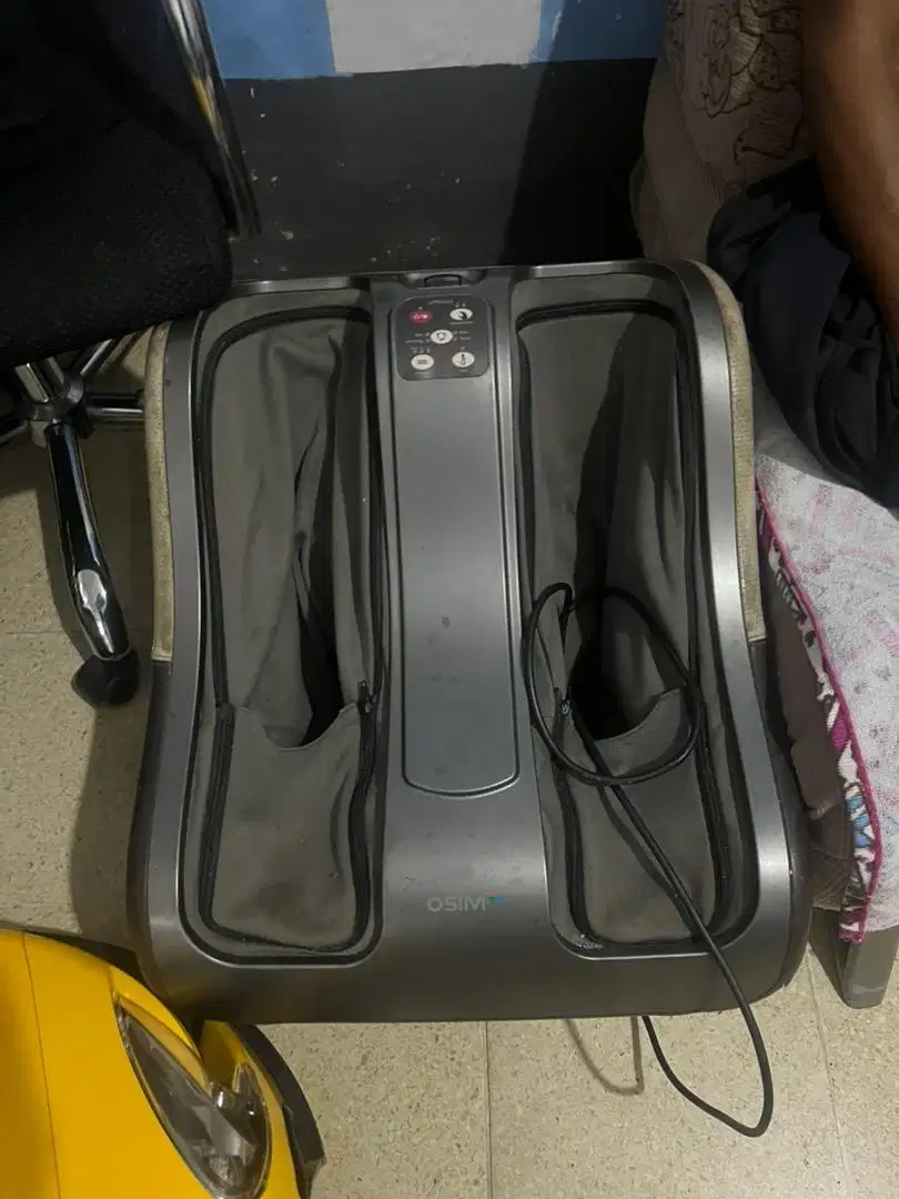 Mesin Pijat kaki OSIM