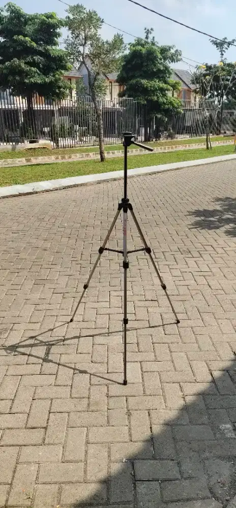 Tripod SLIK U6600 Made In Thailand - Preloved
