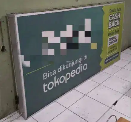 Neon Box Plang Reklame Jumbo Bekas Murah