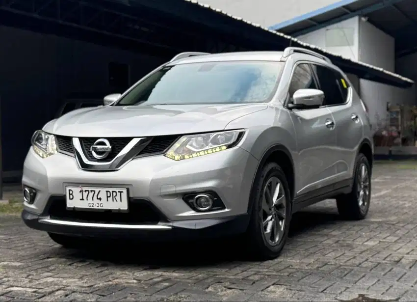 Nissan X-Trail 2.5 AT