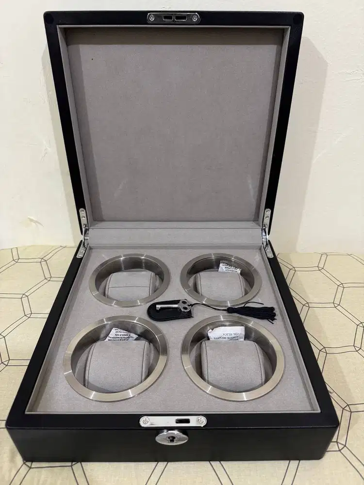 Kotak Jam Watch Box Tangan Driklux 4W-BF-SPU Black Leather