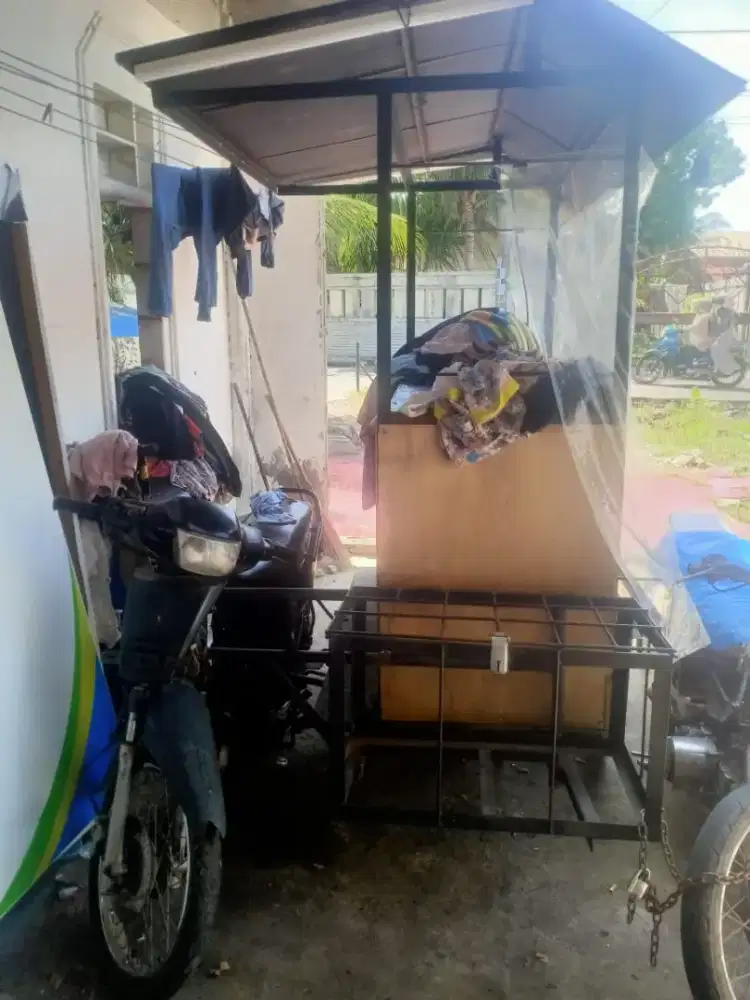 Dijual becak supra