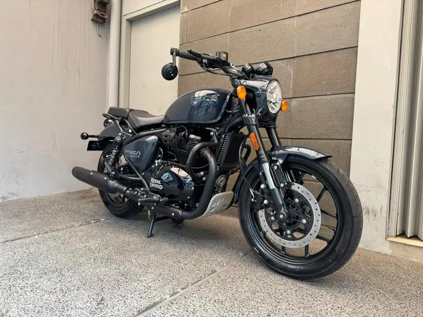 Royal Enfield Shotgun 650