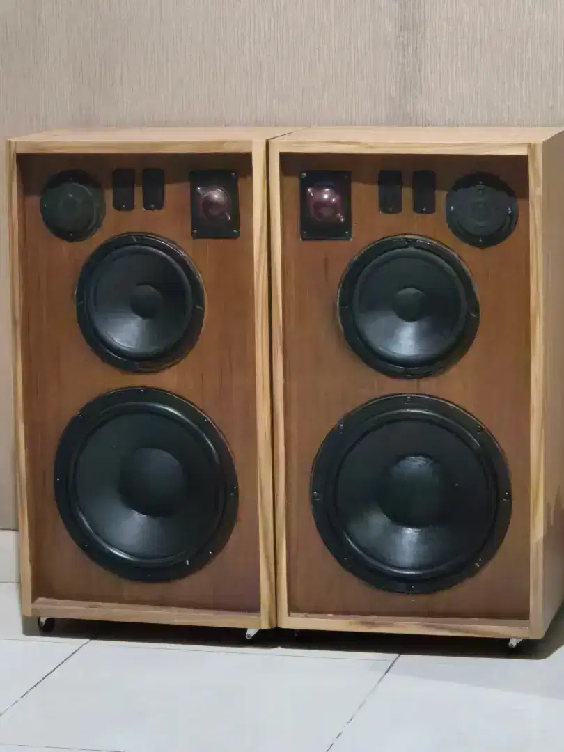 Speaker mcintosh ML 1C