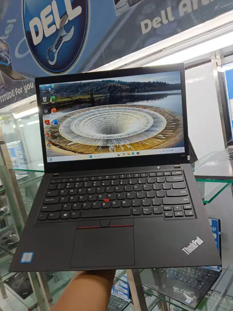 PROMO LAPTOP SPEK GAHAR LENOVO T490 CORE I5 RAM16 SSD256 | KREDIR 0 DP