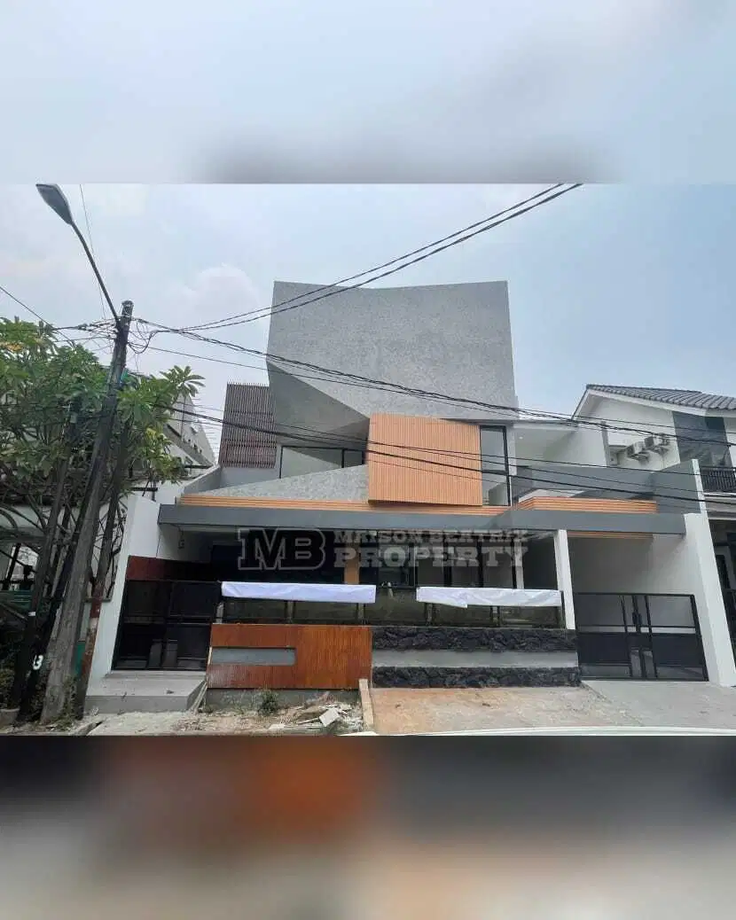 BARU DALAM CLUSTER DENGAN SWIMMING POOL DI BINTARO SEKTOR 9  (IR)