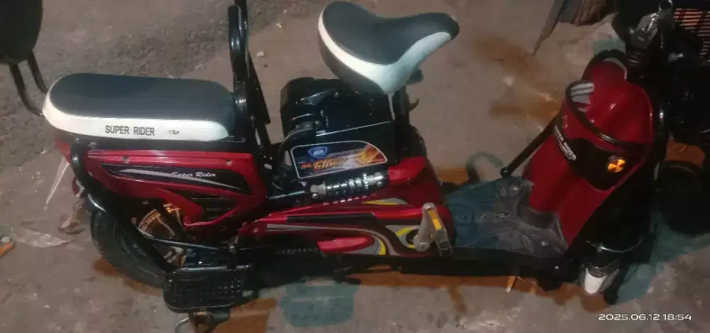 Di jual sepeda listrik