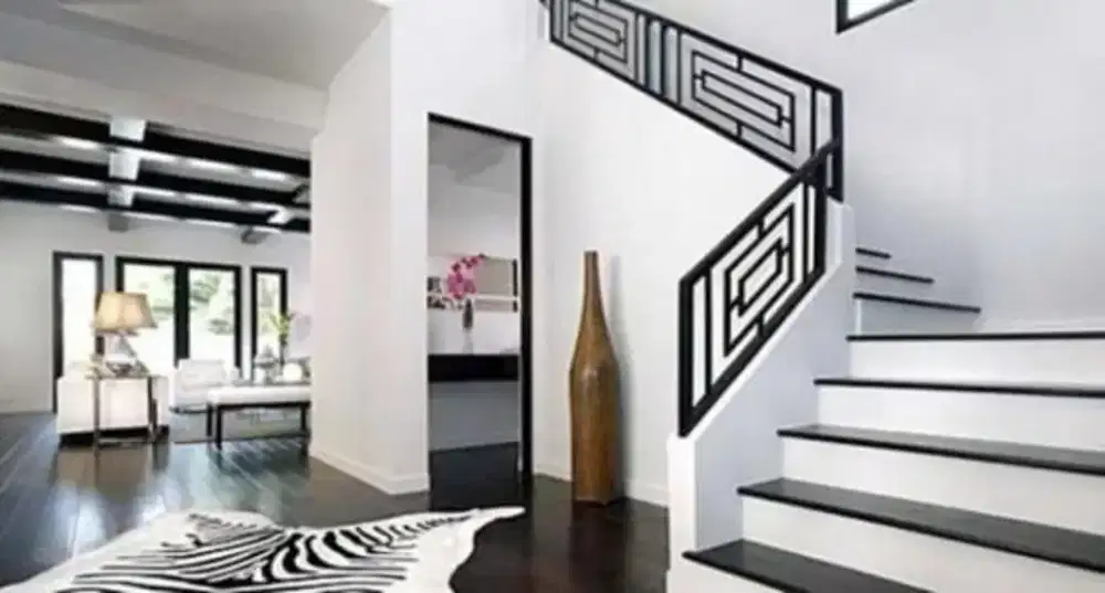 Ralling tangga minimalis anti karat