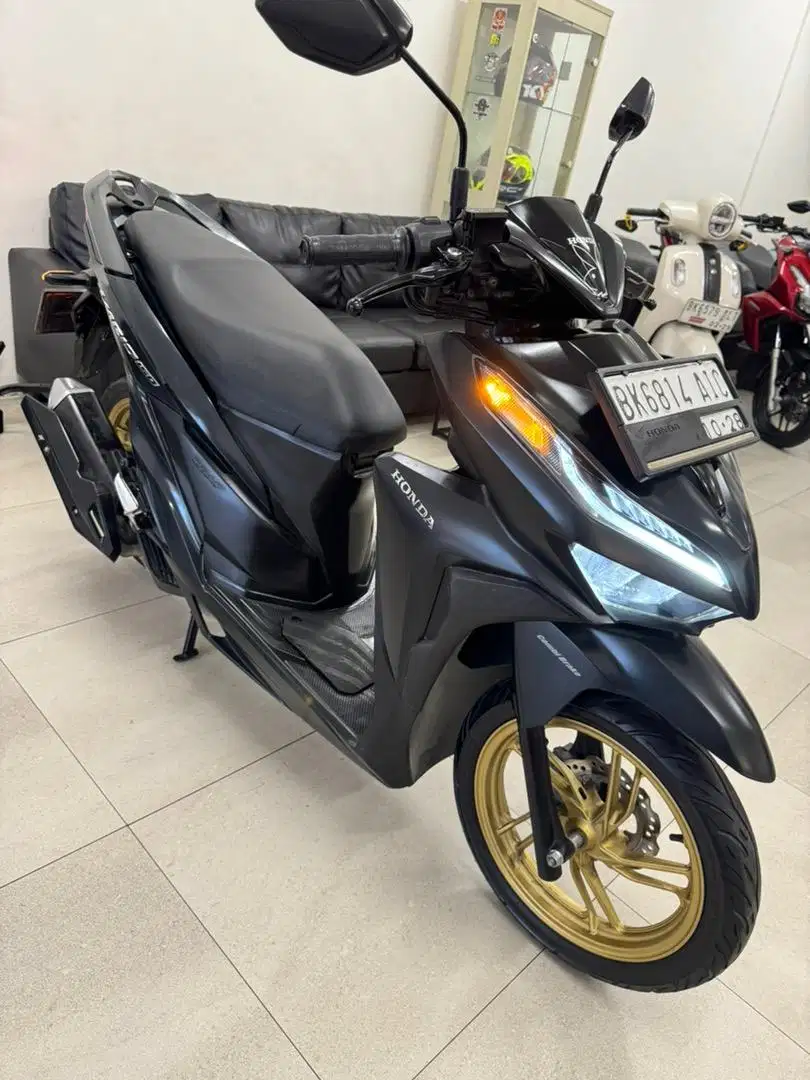 Honda Vario 150 CBS ISS Keyless 2018 warna Hitam Dop Vario150 Remote