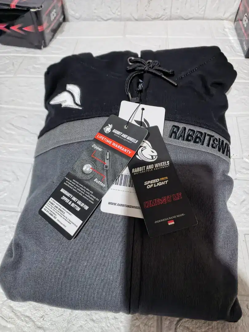Jaket rabbit and whells listone baru