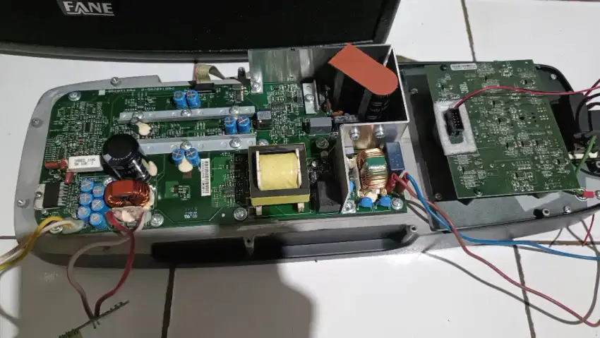 power copotan jbl 515 xt mati total