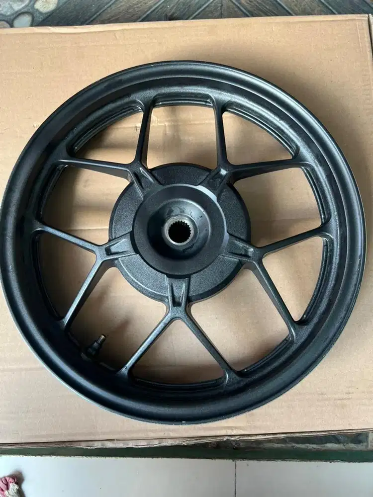 Velg Belakang Asli Original Vario 125/150 HONDA Ring 14