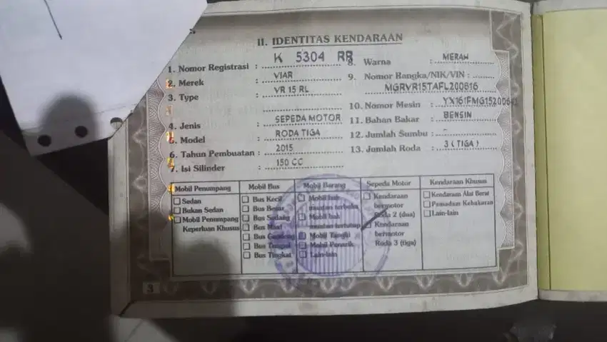 Sepeda motor Viar roda tiga