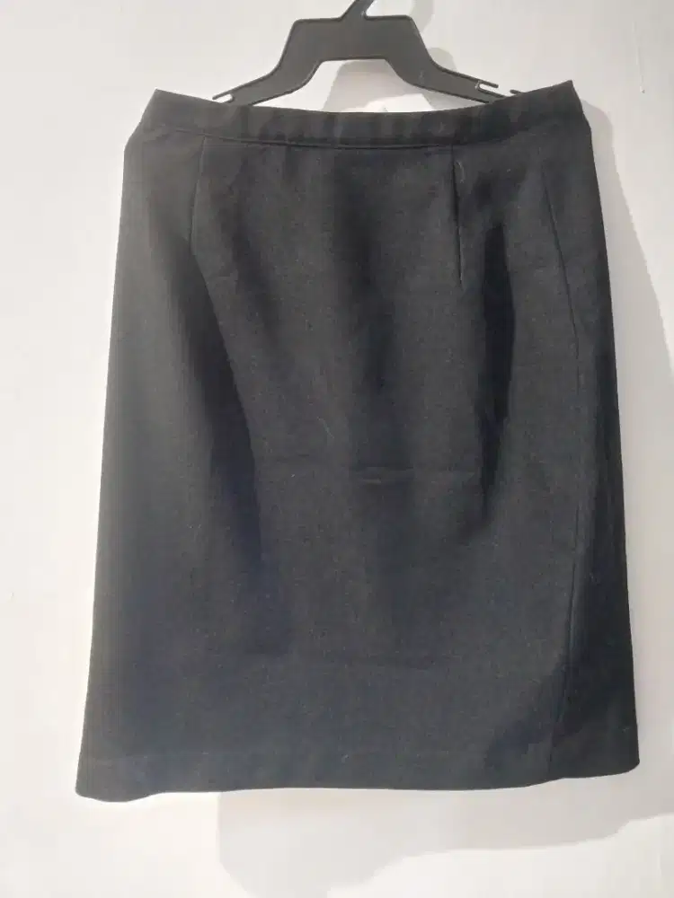 Rok Span Ukuran M Preloved