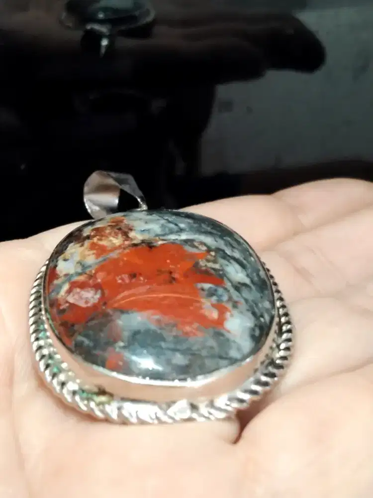 Liontin Garut pancawarna Garut rande